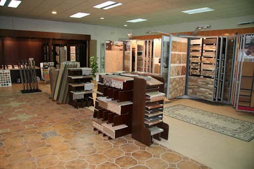 Comercial La Fábrica: materiales en Chiclana