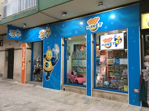Toy Planet Dénia: juguetes y juegos en Carrer de la Mar
