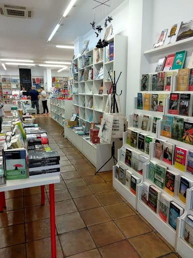 Gavina Llibres, libros y asesoramiento en Gandia