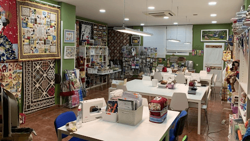 Mercería Broches en Collado Villalba: lanas y talleres