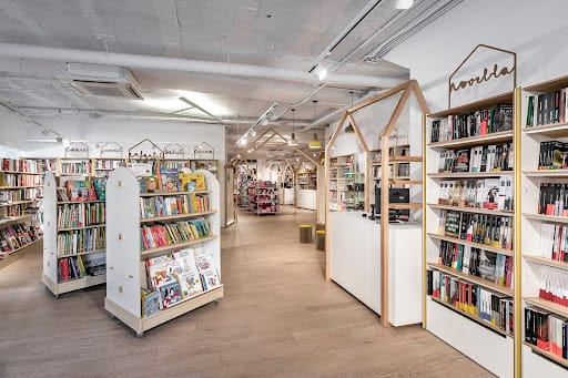 Llibreria Ausiàs en Vila-real: libros y papelería