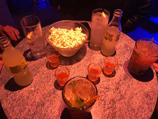 Jomer Coctelería y Pub Musical en Badalona