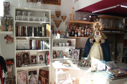 Tallercito Cofrade: artesanía en esparto en Antequera