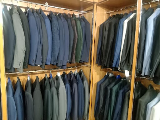 Gutiérrez Moda Hombre en Coslada: trajes y sastrería