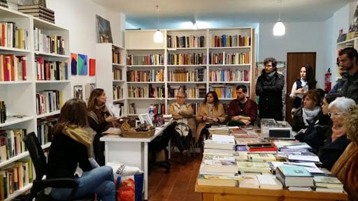 AIDA Books & More: librería solidaria en Castellón