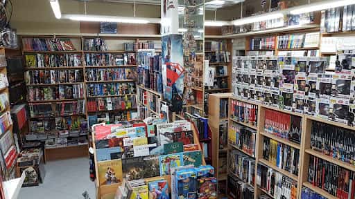 Arcadia Comics: manga, juegos y cartas en Móstoles