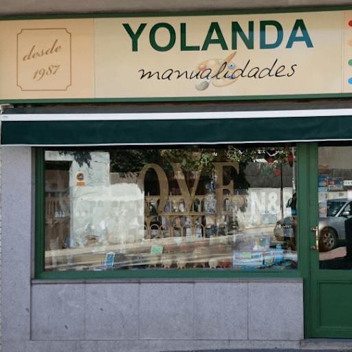 Yolanda Manualidades: materiales y consejos en Majadahonda