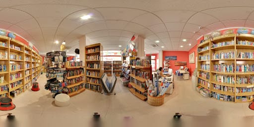 Library Patagonia: librería de viajes y café en Valencia