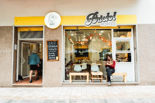 Yellow Specialty Koffee: café de especialidad en Viladecans