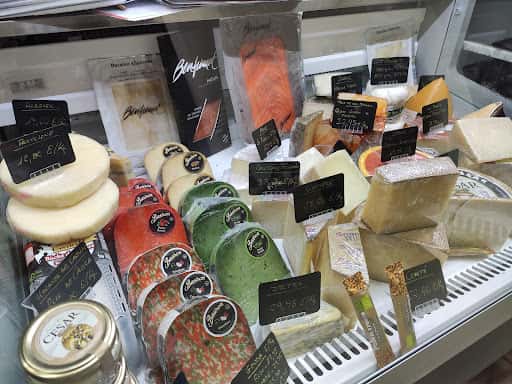IberBouquet en Pontevedra: ibéricos a cuchillo y conservas