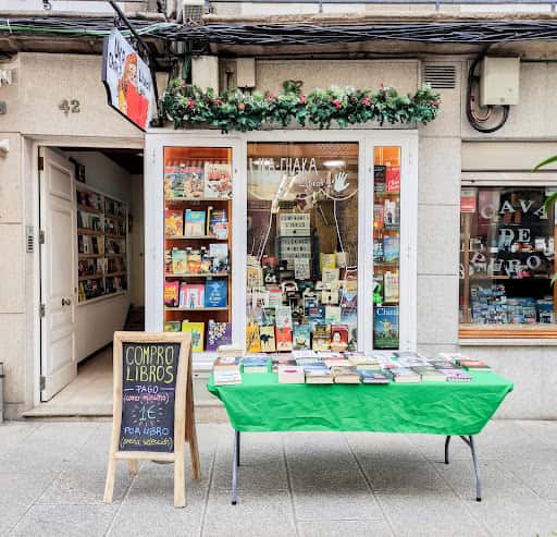 Uka-Chaka Libros, segunda mano en A Coruña