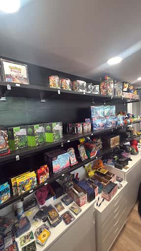 NuncaEsDemasiado TCG: tienda de Pokémon en L’Hospitalet