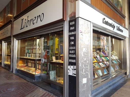 Castroviejo Librero en Logroño: libros de viaje y arte