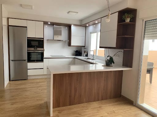Servi Cocinas en El Ejido: proyectos a medida y diseño 3D