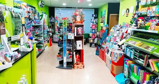 Colorins i Papers: papelería y servicios en Vila-real