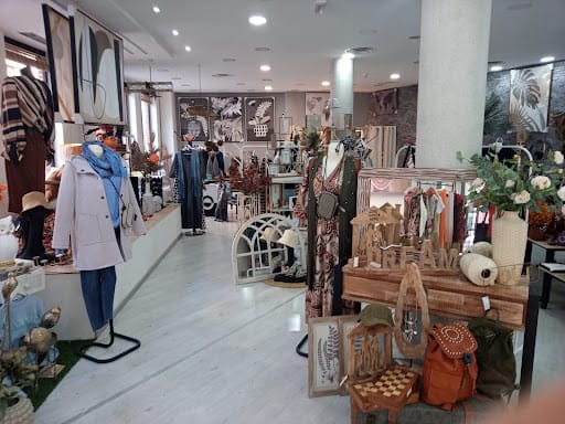 CACHIBACHE: moda y regalos en Getafe