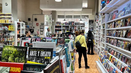 Cómics y Mazmorras: manga, juegos y figuras