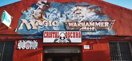 Cristal Oscuro: maquetismo y juegos en El Puerto