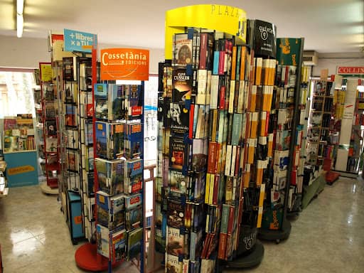 Perutxo Llibres: librería de barrio en L’Hospitalet