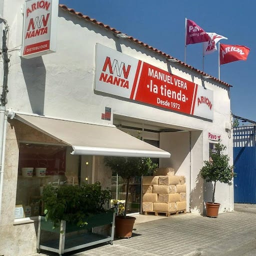 Plantas raras y mascotas en Manuel Vera de Ciudad Real