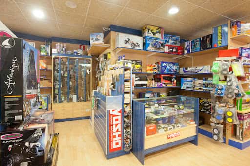 Juguetes clásicos, maquetas y Scalextric en + QUE HOBBY
