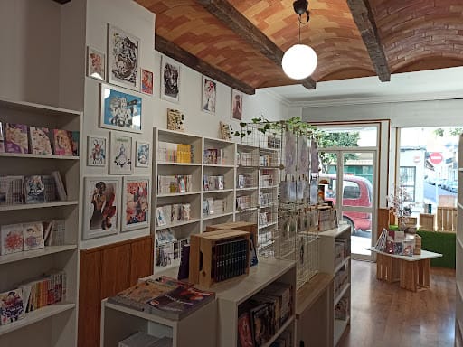 Nekomics: cómics, juegos de mesa y botánica en Huelva
