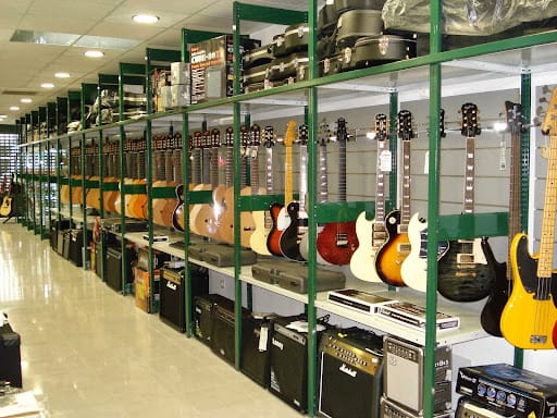 Musicasa Ibiza: instrumentos y servicios musicales