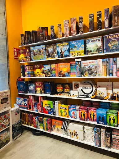La Juganera: juegos de mesa y actividades en Girona