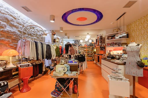 Carnaby Pontevedra: moda ética y arte en Manuel Quiroga