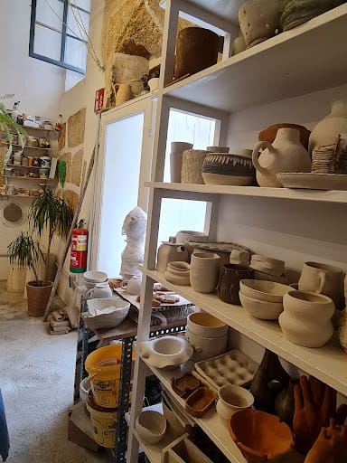 Cerámica artesanal y talleres en La Guilda, Palma