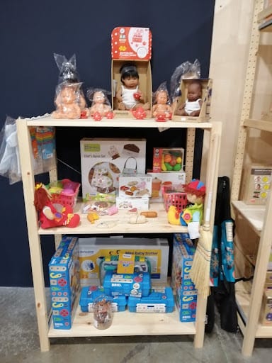 EscondiT: juegos de mesa y espacio de juego en Santiago