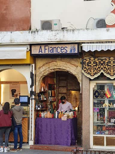 Inciensos A. Fiances: tradición y aromas en el centro