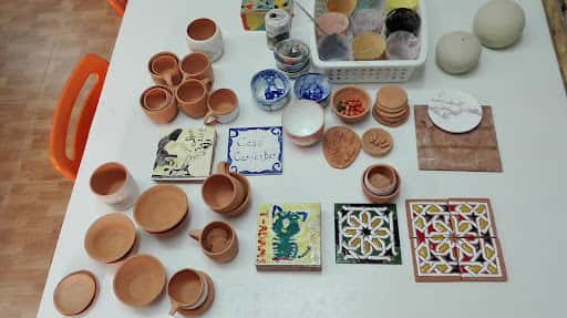 Espacio BarroAzul: cerámica y talleres en Triana