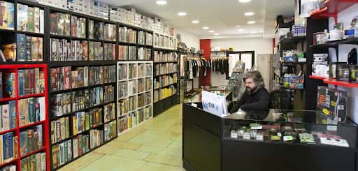 Hipsteria: juegos de mesa y artesanía en la calle Badaia