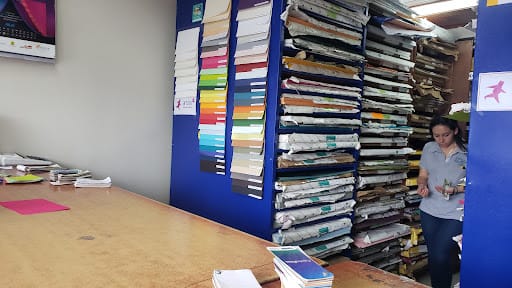 Papelería San Sebastián: encuadernación y papeles técnicos