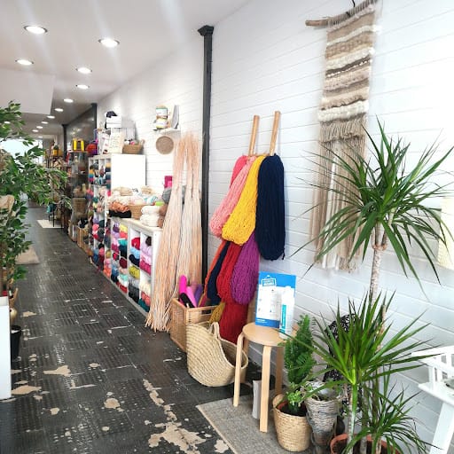 Craft&Tea: Taller de cuero y formación artesanal en Lugo