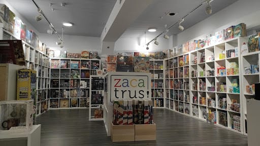 Omega Center Vitoria: Cómics, manga y cultura otaku