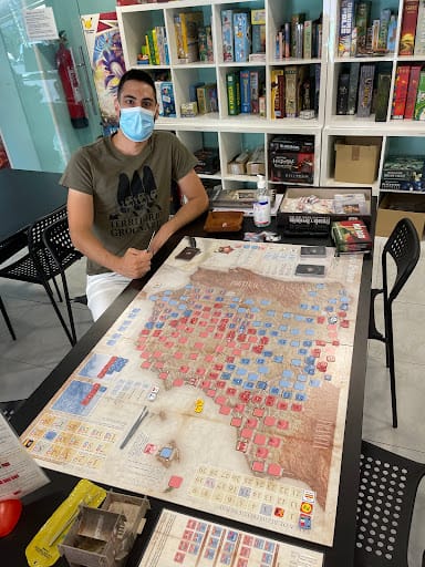 Distrito Zero: juegos de mesa y ludoteca en Santander