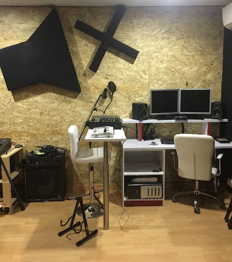 Volum-en-zero: vinilos y locales de ensayo en Vila-real
