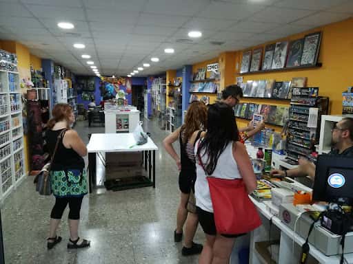 Landròmina: cómics, rol y juegos de mesa en Terrassa
