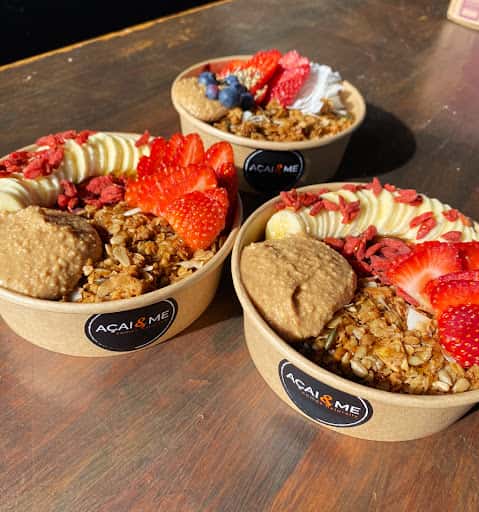 Probando los bowls de açaí de Acai&Me en Barcelona
