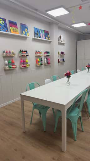 Espacio Teselas: talleres creativos y costura en Valladolid