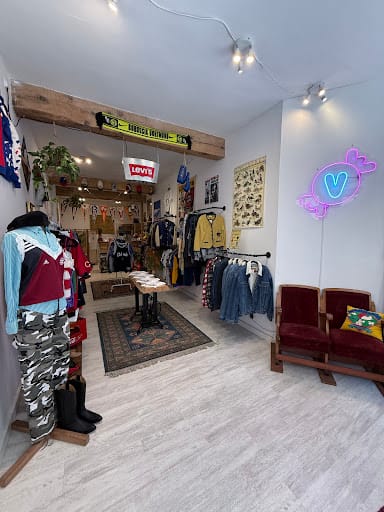 Moda sostenible y diseño local en Caramelo Vintage