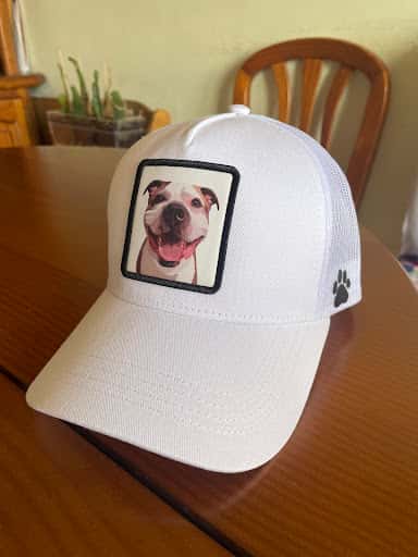 Tazilly: moda vintage y bordados personalizados en Estepona