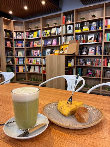 Flor do Toxo: café de especialidad y plantas en Oviedo