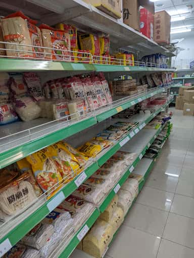 Super Rebeca: alimentación asiática y talleres en Vigo