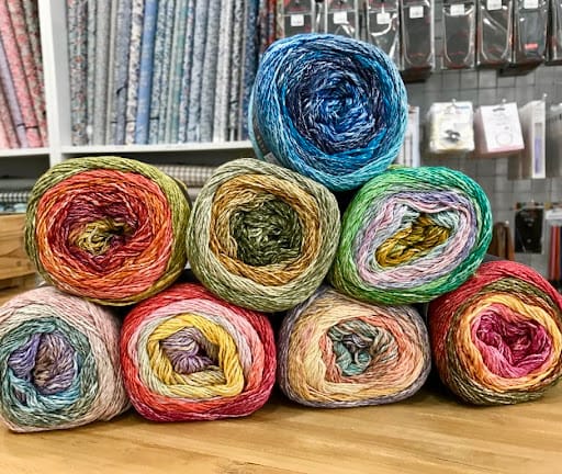 La Oveja Lola: costura creativa y lanas de autor