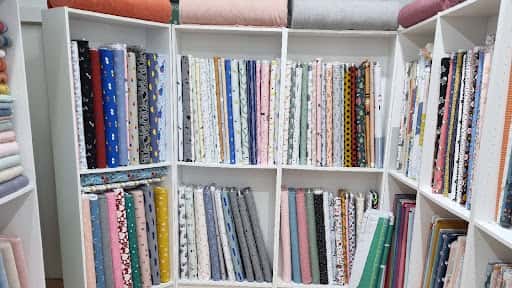 Mercería Creativa Granollers: costura y talleres