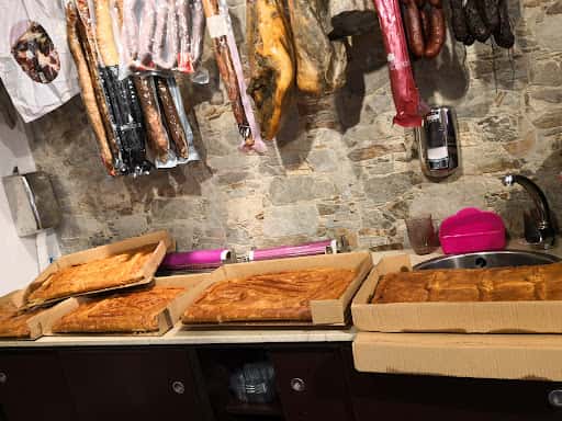 Productos gourmet y carnes maduradas en La Esquina de Gijón