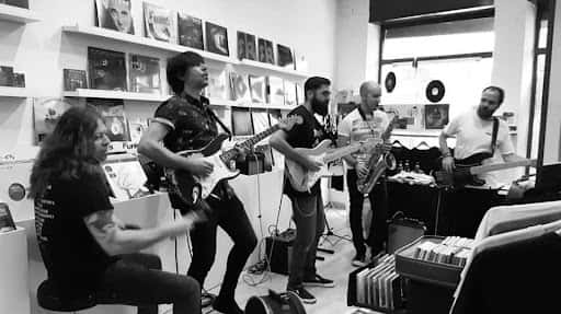 Discos Vitalogy: vinilos y ropa vintage en Córdoba